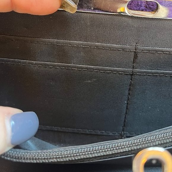 Forever 21 multi color chevron pattern wallet - Picture 4 of 4